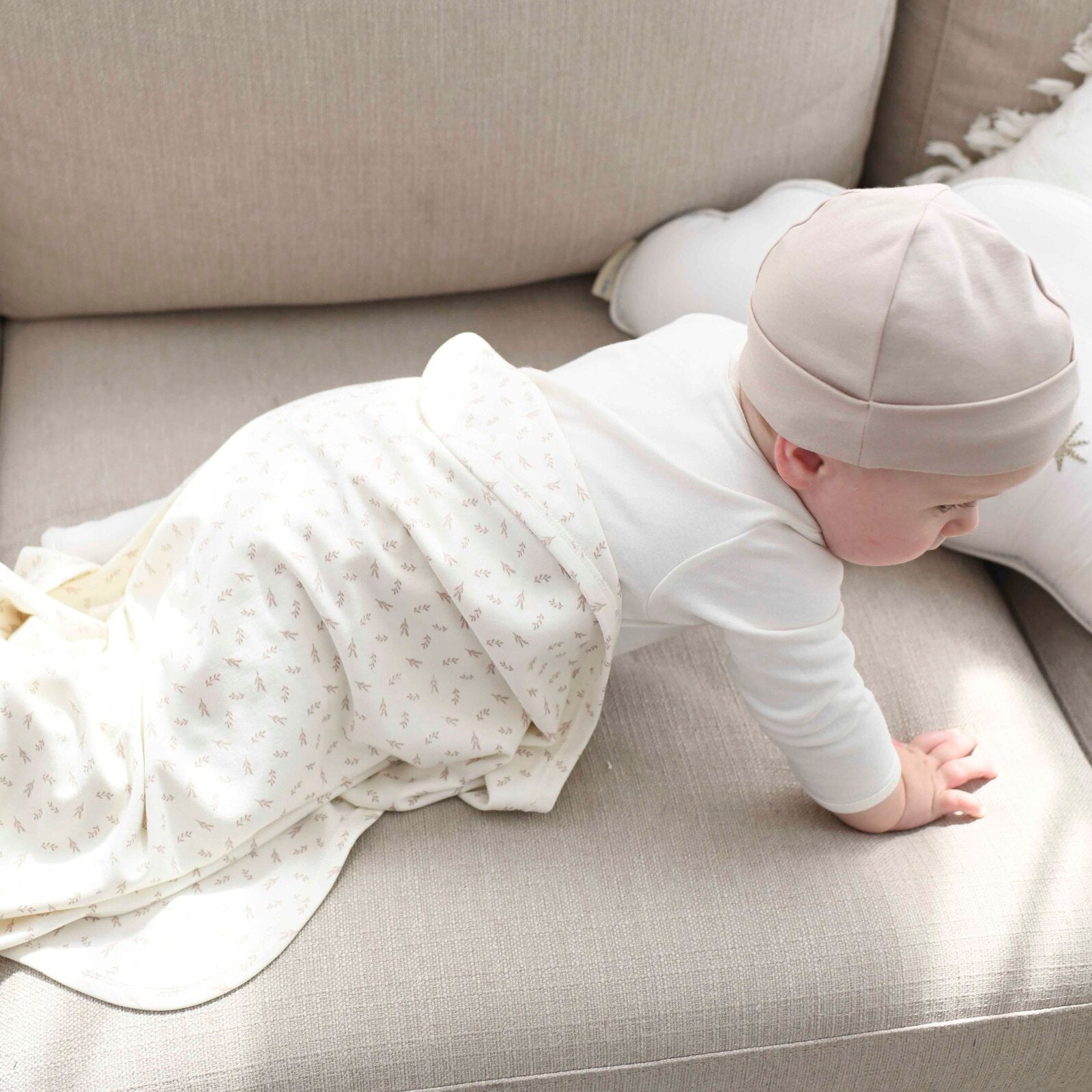 RECEIVING BLANKET - LEAF BRANCH