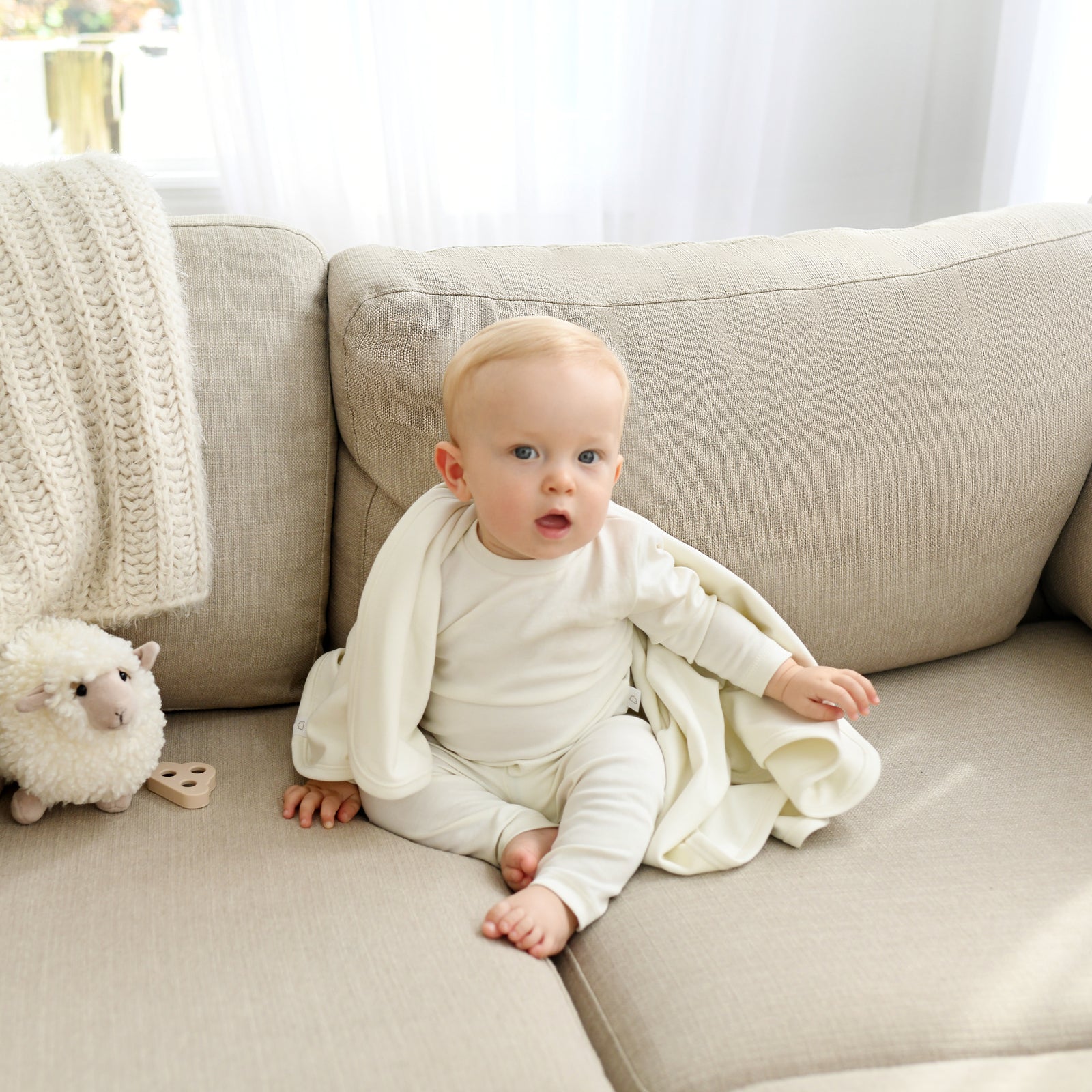 TWO PIECE SET - IVORY